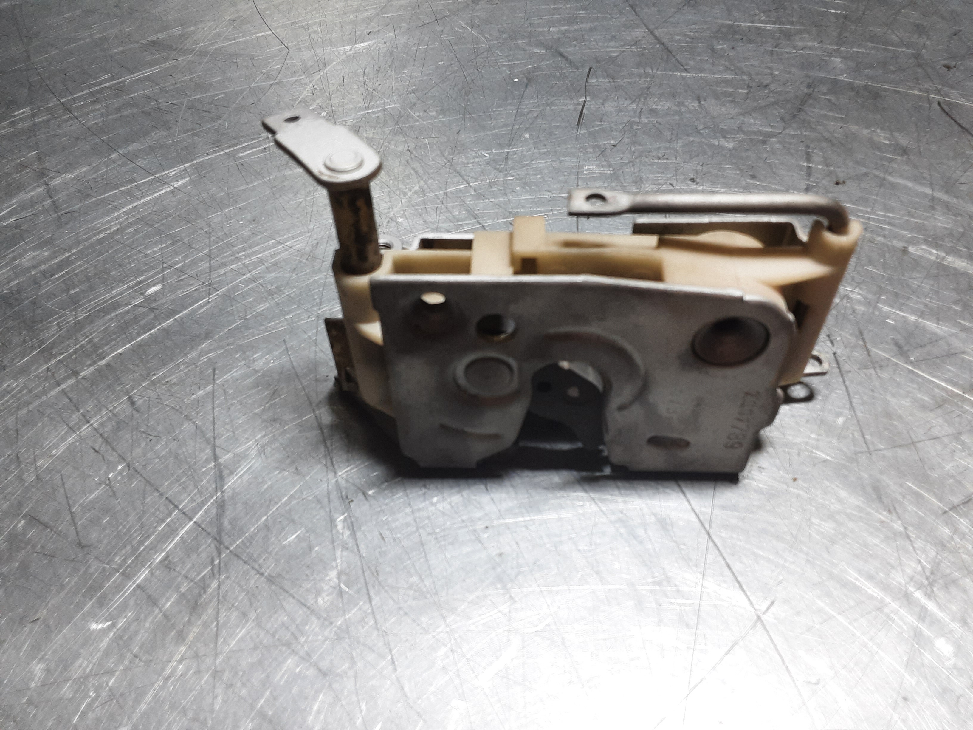 Türschloss Opel Rekord E Mechanik Schloß Tür vorne links Fahrer 7997789