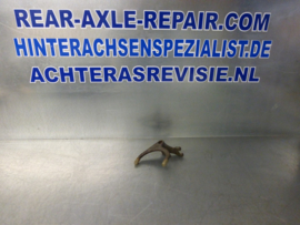 Gaffel Opel Ascona C, F16 bak