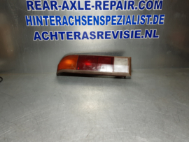 Achterlicht links Opel Manta B met rode rand, merk Bosch.