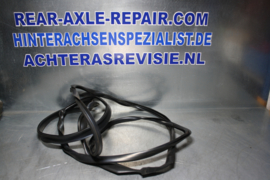 Opel Calibra voorraam rubber nieuw. 90369033.