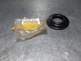 Originele Toyota deflector, stof (voordifferentieel) 41252-35040.