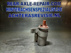 Bobine, merk Bosch, met montagebeugel en weerstand.