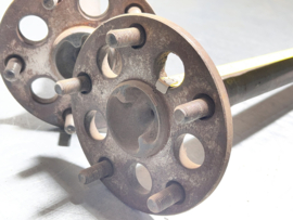 Thru axle set Opel Commodore A, 5x120