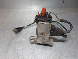 Bobine met module en montagebeugel.