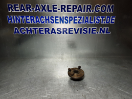 Differentieel flens Opel Monza A, Senator A,  Commodore C 2.5E, Rekord Diesel.