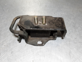 Motorsteun / baksteun Opel. L590.