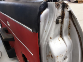 Right door Opel Manta B, with window and door trim
