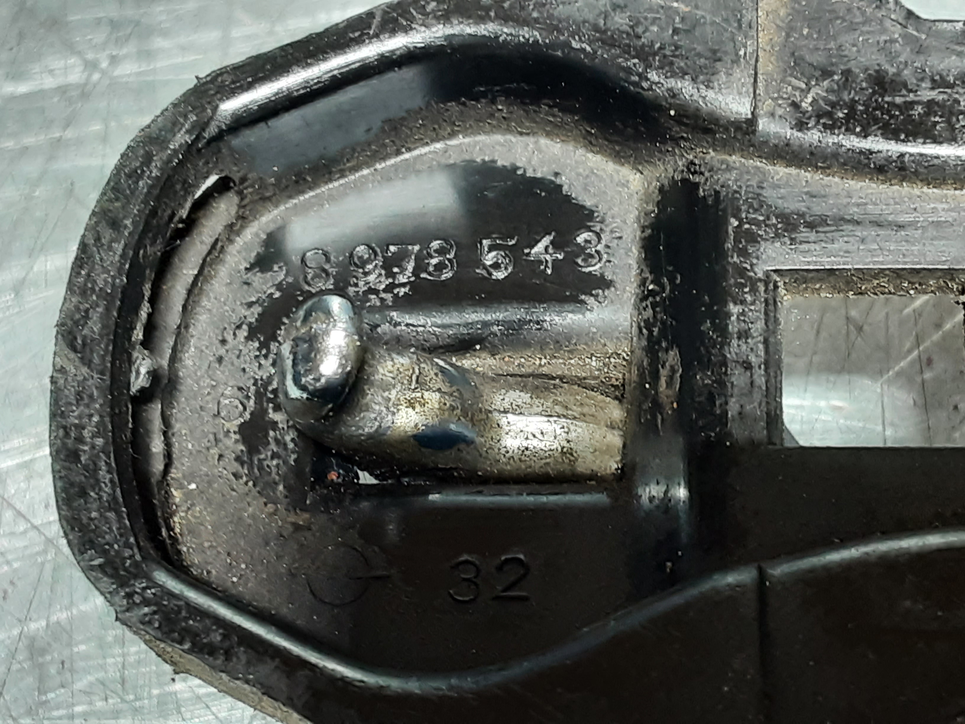 Deurhandle, deurhendel Opel Kadett C, links.