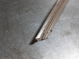 Left trim strip with rubber insert at the top, Opel Manta A