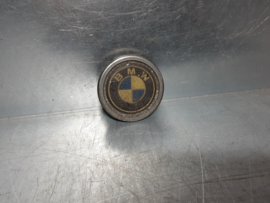 BMW naafkapje van een 13 inch velgen.