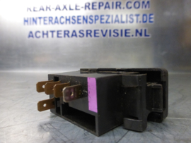 Schakelaar achterruit verwarming Opel Monza, Senator, gebruikt.