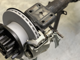 Iveco dubbellucht achteras handrem op klauw,