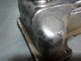 Kleppendeksel verchroomd van een Opel CIH 4 cilinder motor.