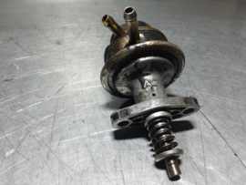 Brandstofpomp mechanisch Opel CIH motor (4 cilinder).