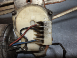Ruitenwissermotor met stangen Opel Ascona B, Manta B.