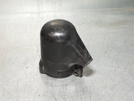 Stofkap, regenkap, beschermkap van een ontsteking Opel CIH motor.