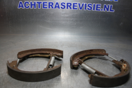 Remschoenen Opel Kadett C 1.2 OHV smalle voering.