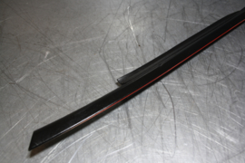 Sierstrip zwart linker deur van een Opel Manta B, gebruikt