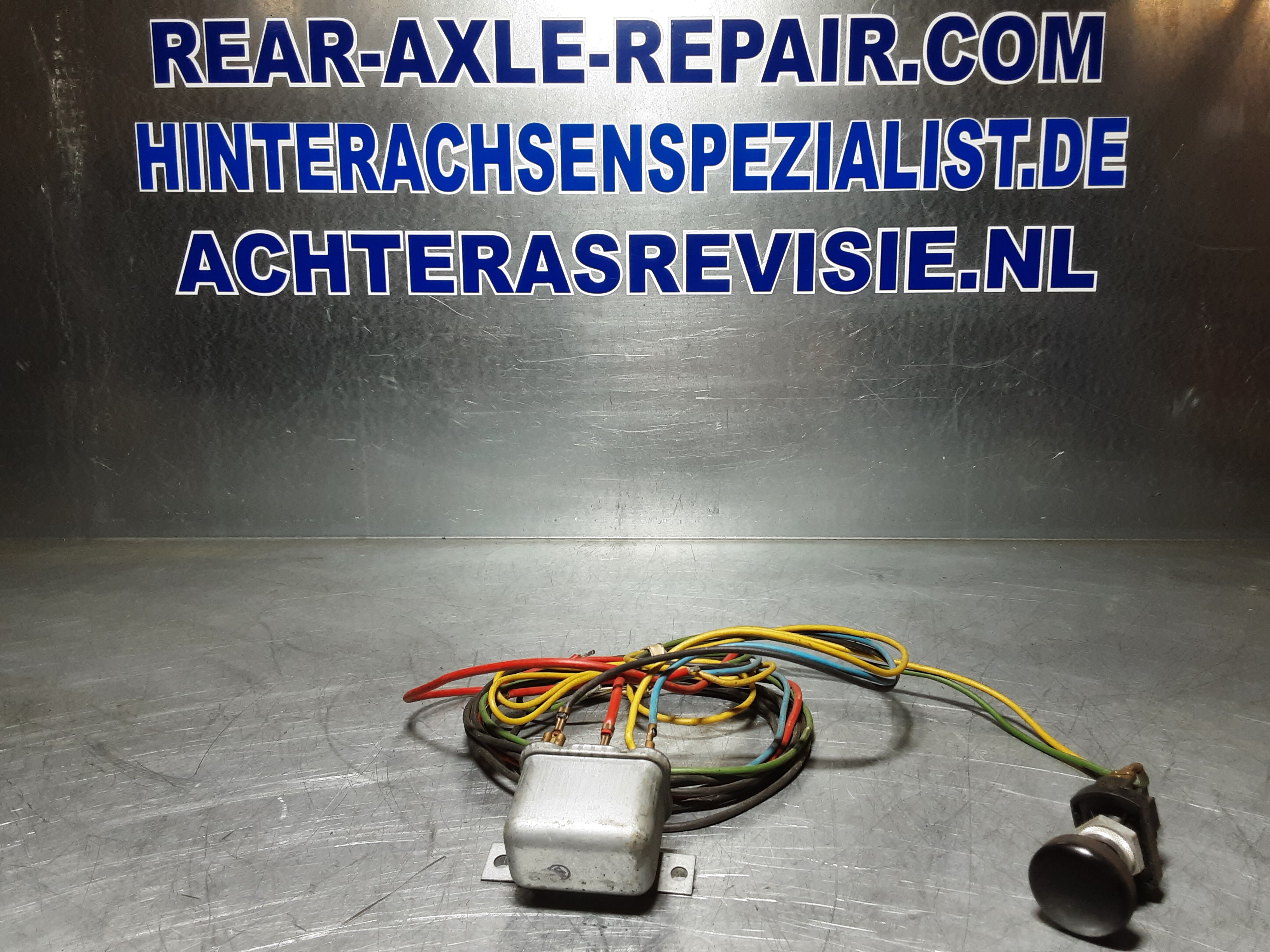 Schakelaar met relais en bedrading Volvo  142, 144, 145, 164, P1800,P1800ES.