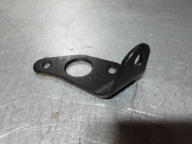 Beugel startmotor Opel CIH, gestraald en gespoten.