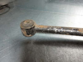 Stabilisatorstang achteras Opel.