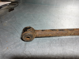 Stabilisatorstang achteras Opel.