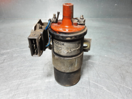 Bobine met condensator van een  Opel 4 cilinder CIH motor.