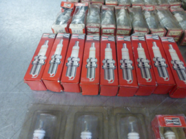 Spark plugs, brand Champion, several kinds, big batch