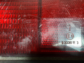 Achterlicht links Opel Manta B met rode rand, merk Bosch.