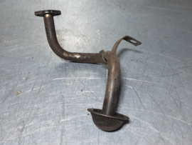 Aanzuigbuis welke in het carter zit van een Opel CIH motor.
