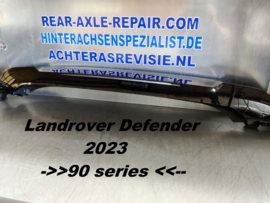 Landrover 90 series (bj 2023) achterspoiler met remlicht (black smoke).