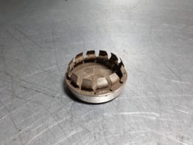 Opel naafkapje van een 13 inch velg, chroom.