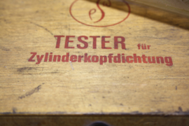 Cilinderkop tester