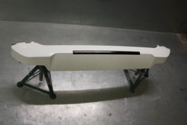 Landrover 90 series (bj 2023) achterspoiler met remlicht (black smoke).