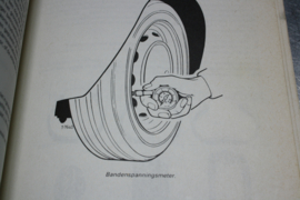 Vraagbaak Opel Rekord D  1972 - 1977 benzine en dieselmodellen.