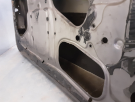 Left door for an Opel Manta B