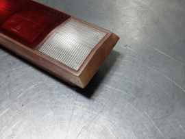 Achterlicht links Opel Manta B met rode rand, merk Bosch.