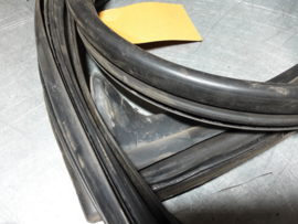 Windshield rubber Opel Manta B
