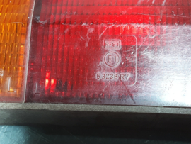 Achterlicht links Opel Manta B met rode rand, merk Bosch.