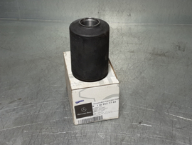 Mercedes W109 Achterasrubber, A1103521765. Nieuw!
