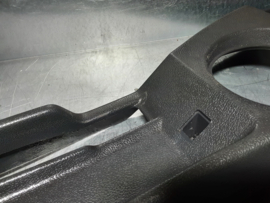 Tunnelconsole, tunnelbak Opel Manta GSi.