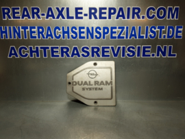 Dual Ram system deksel van een Opel  Senator 3.0 24V motor.