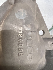 Iveco dubbellucht achteras handrem op klauw,