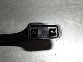 Zwarte handgreep Opel Manta A, zit in interieur.