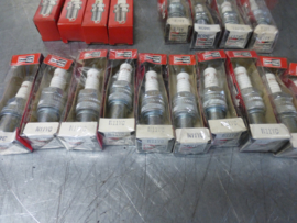 Spark plugs, brand Champion, several kinds, big batch