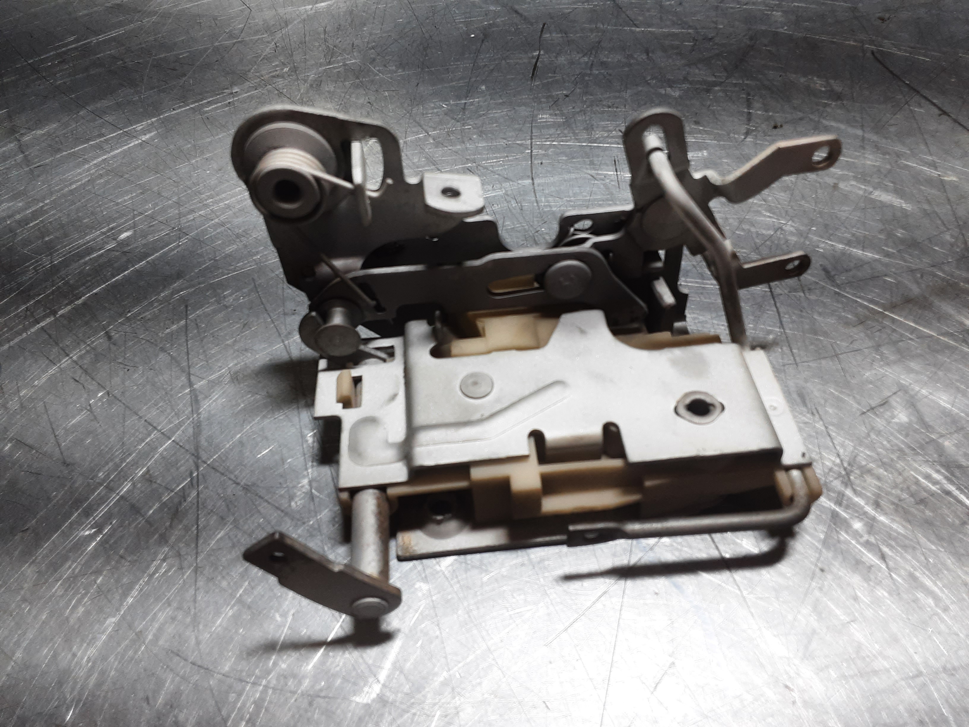 Türschloss Opel Rekord E Mechanik Schloß Tür vorne links Fahrer 7997789