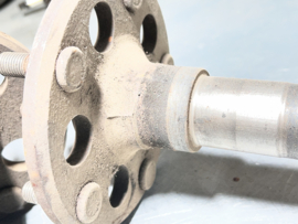 Thru axle set Opel Commodore A, 5x120