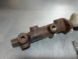 Hoofdremcilinder Opel Kadett B, gebruikt.