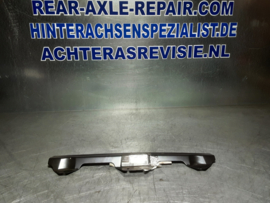 W906  Mercedes Sprinter spatbord bevestiging rechts onder.