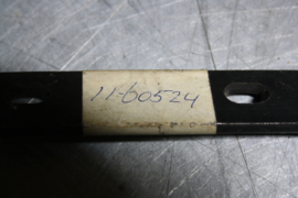 Motorkapsteun, Opel, type onbekend. Nummers: 11-60479, 11-60524.